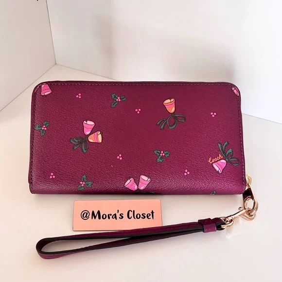 Coach Wallet - Picture 6 of 9